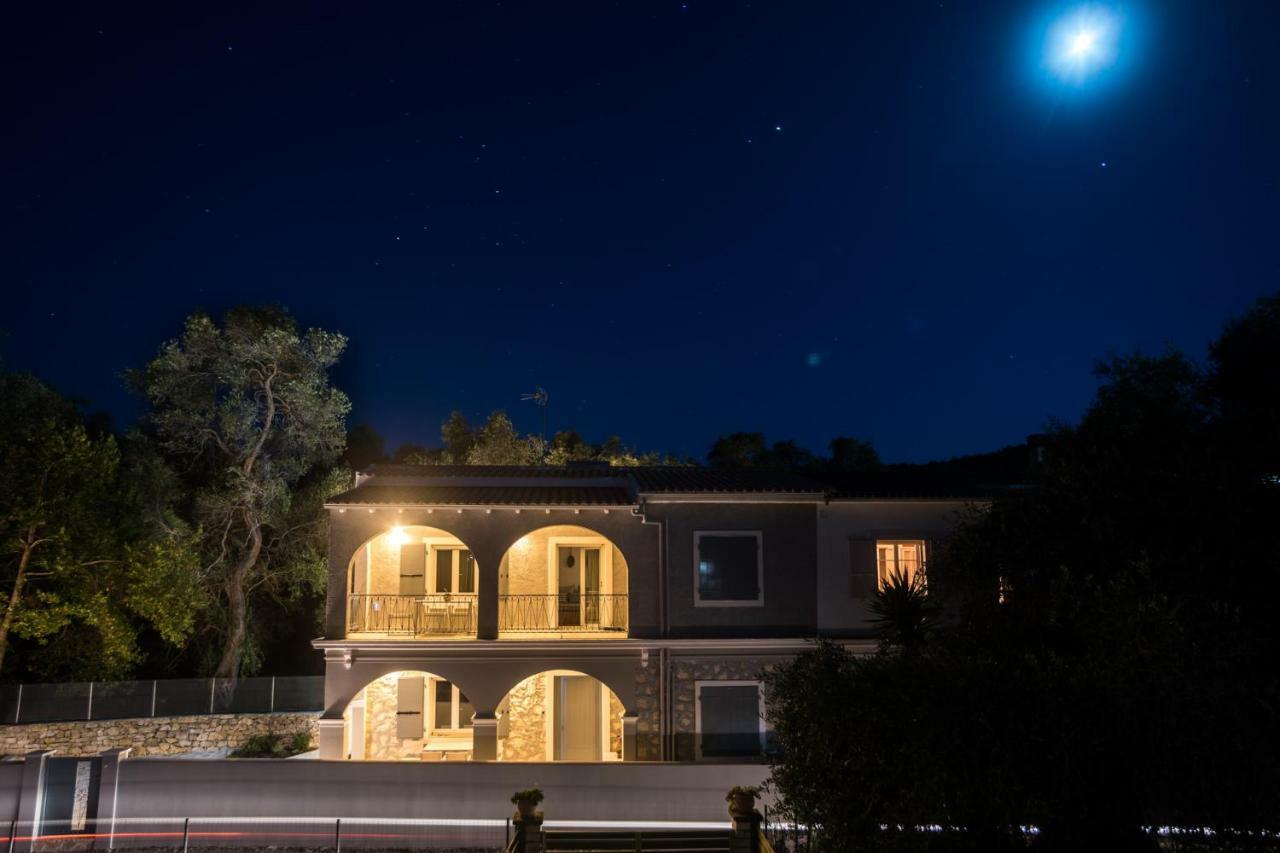 Avali Luxury Houses Gaios Bagian luar foto