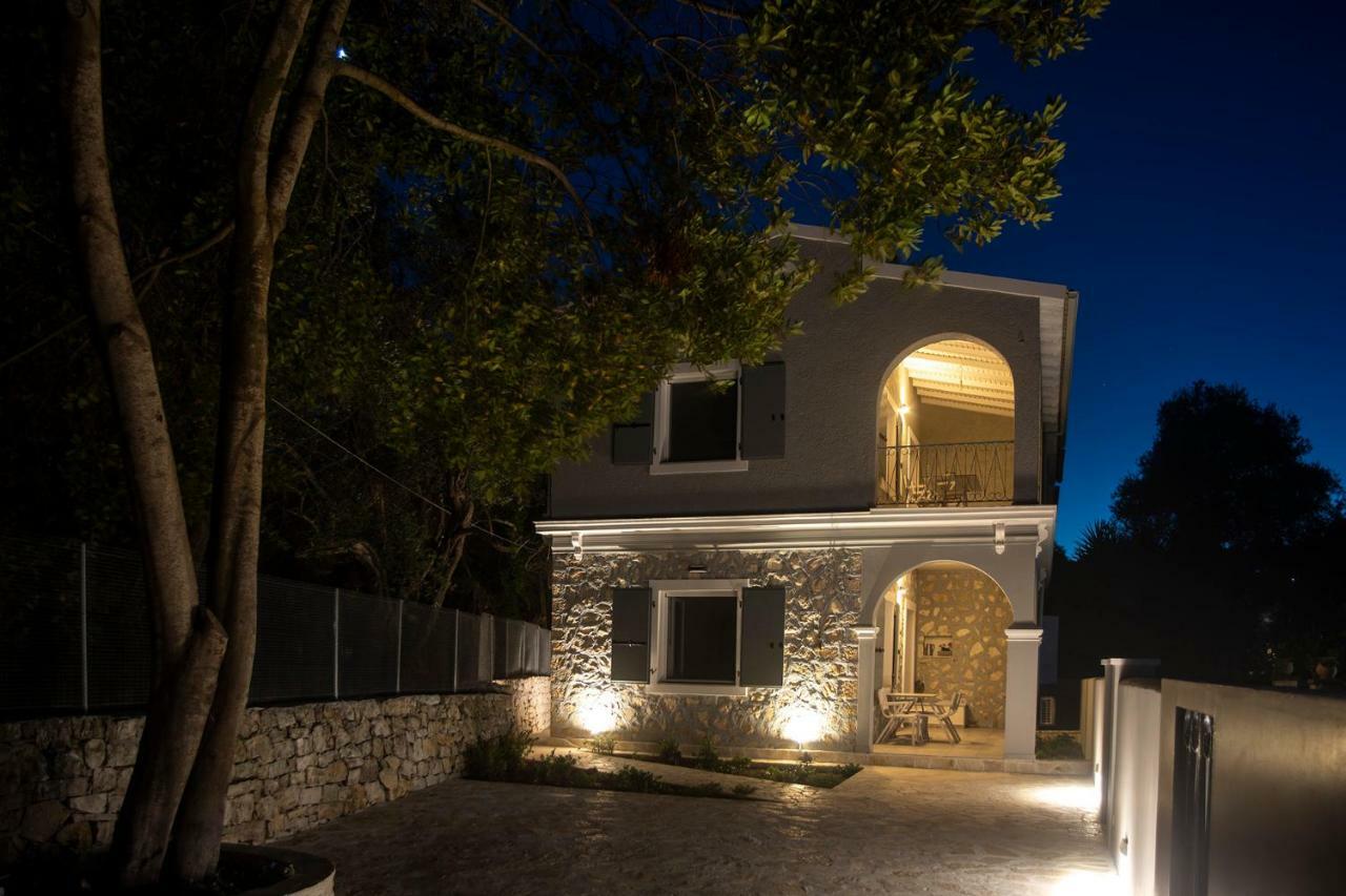Avali Luxury Houses Gaios Bagian luar foto
